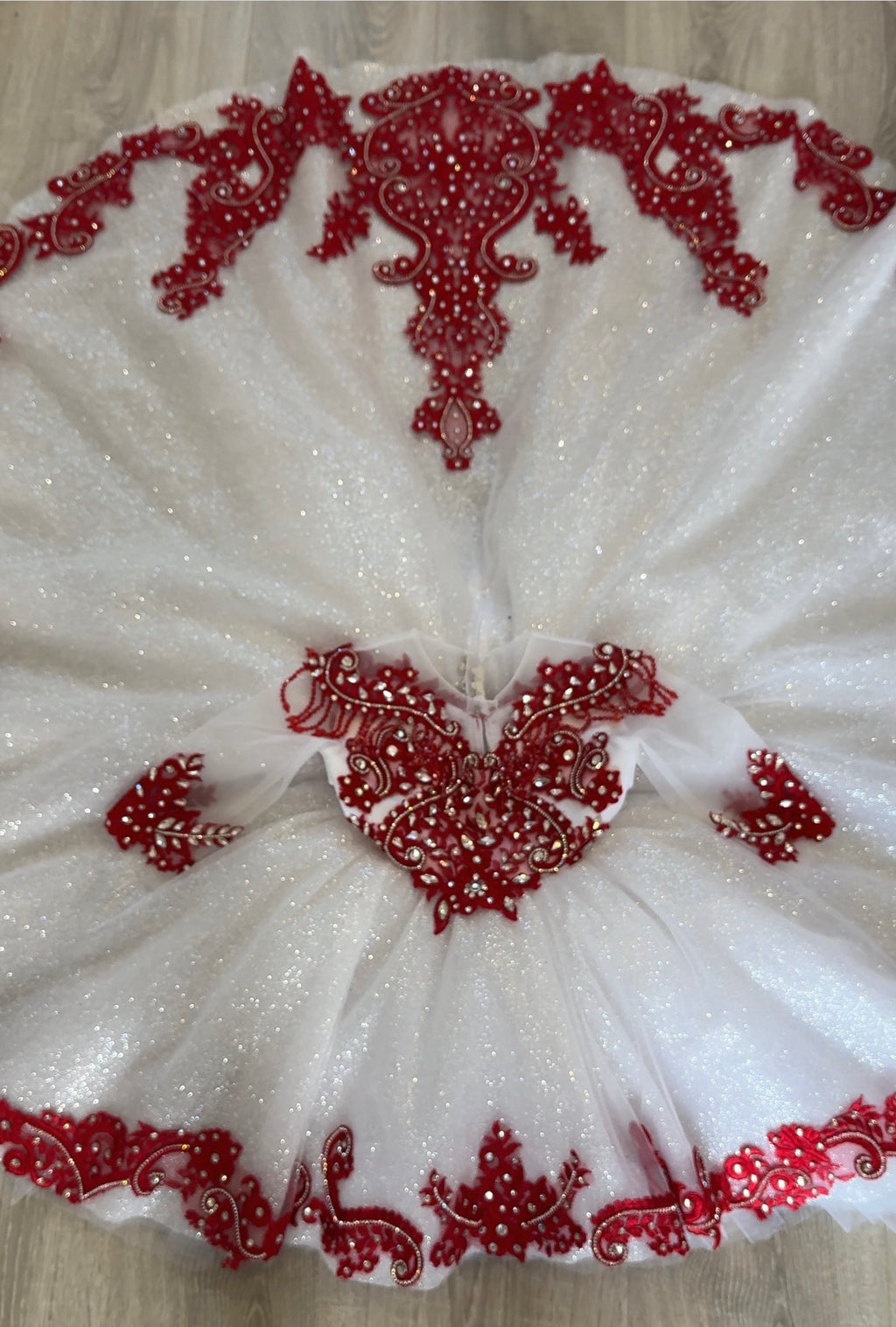 Abito Crystal White Red